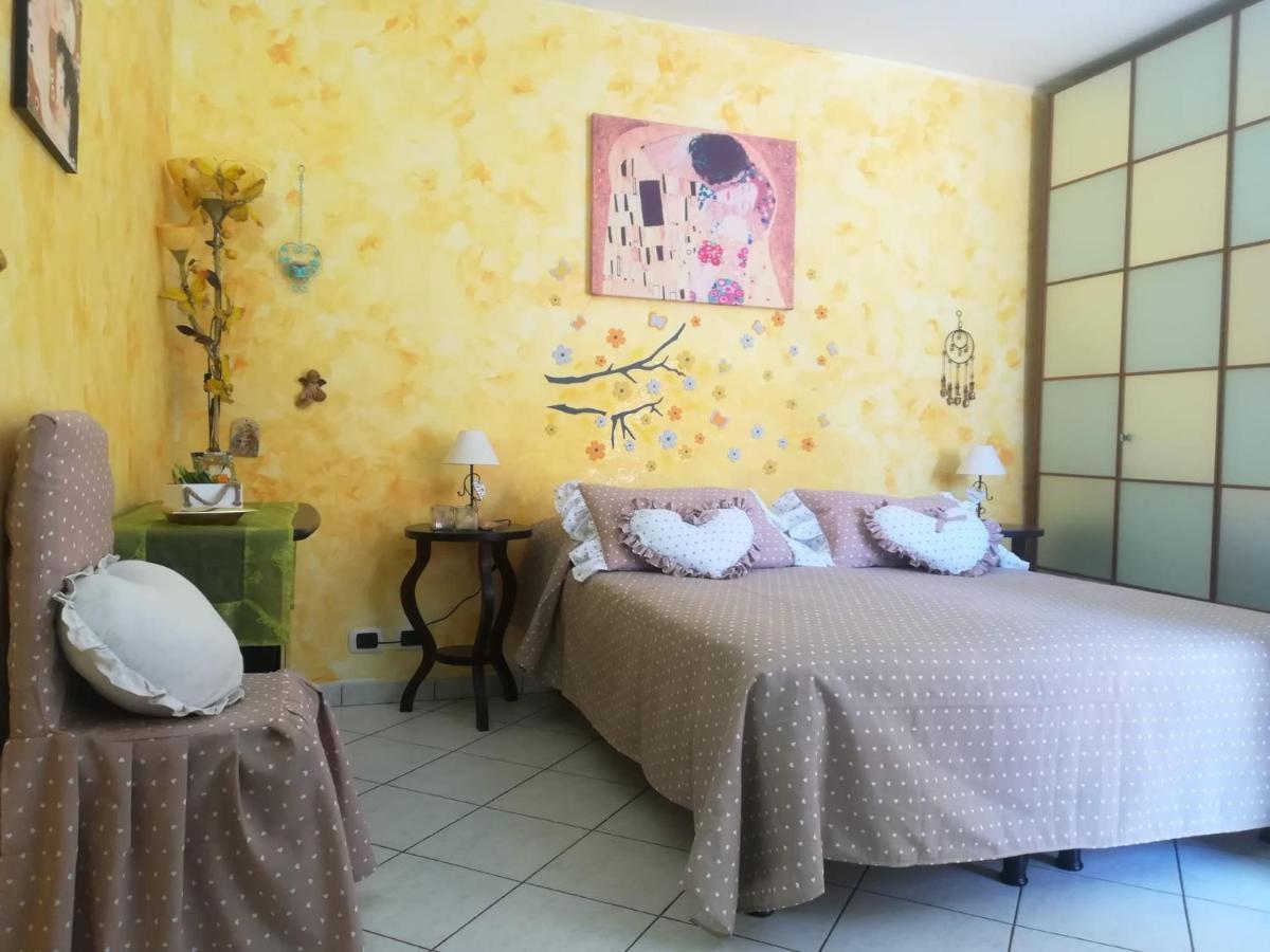 Antoinette Apartment Gaeta Bagian luar foto