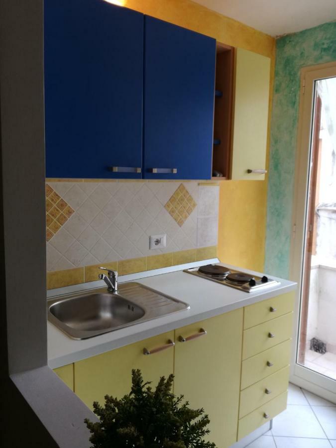 Antoinette Apartment Gaeta Bagian luar foto